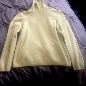 CASHMERE 2-Ply Long Sleeve Mint Green Sweater